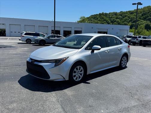 Classic Silver Metallic 2020 Toyota Corolla LE