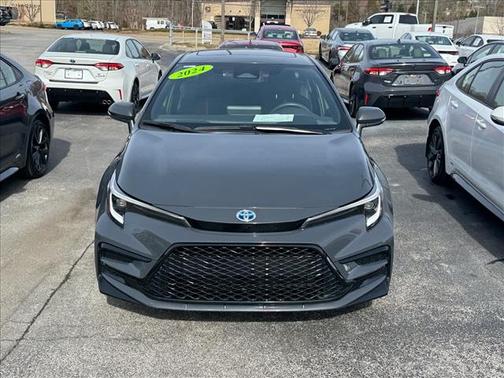 2024 Toyota Corolla Hybrid SE