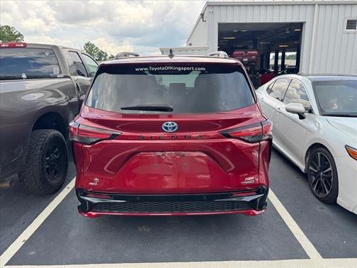 2023 Toyota Sienna XSE 7 Passenger