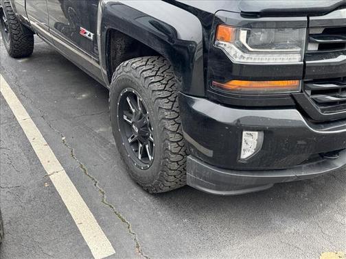 2017 Chevrolet Silverado 1500 2LT