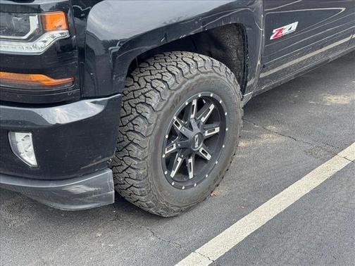 2017 Chevrolet Silverado 1500 2LT