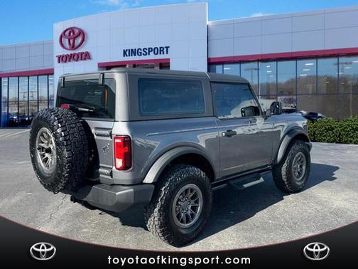 2023 Ford Bronco Base