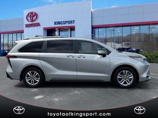 2024 Toyota Sienna Limited 7-Passenger