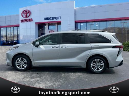 2024 Toyota Sienna Limited 7-Passenger