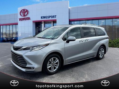 2024 Toyota Sienna Limited 7-Passenger
