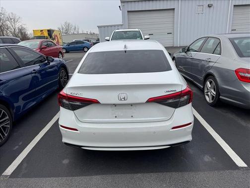 2022 Honda Civic Touring