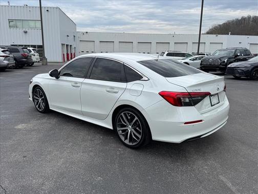 2022 Honda Civic Touring