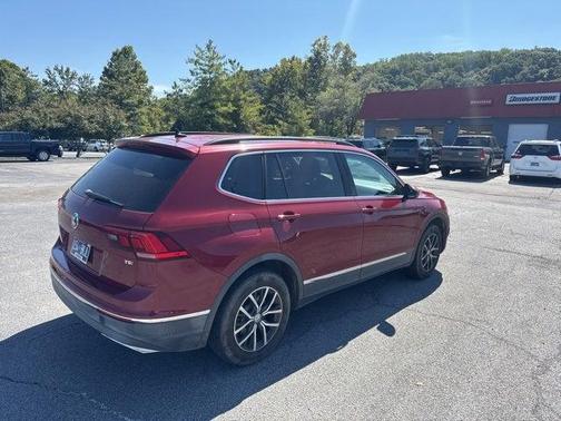 2018 Volkswagen Tiguan 2.0T SE