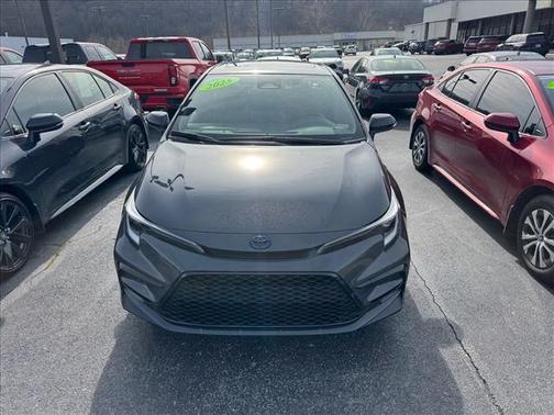 2025 Toyota Corolla Hybrid SE