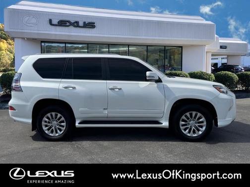 Starfire Pearl 2017 Lexus GX 460 Premium