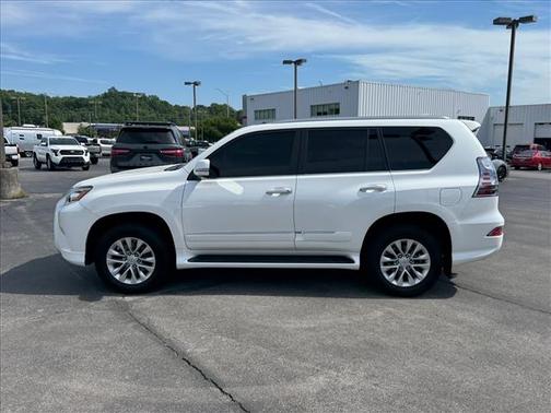 Starfire Pearl 2017 Lexus GX 460 Premium