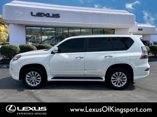 Starfire Pearl 2017 Lexus GX 460 Premium