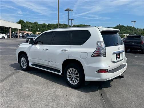 Starfire Pearl 2017 Lexus GX 460 Premium