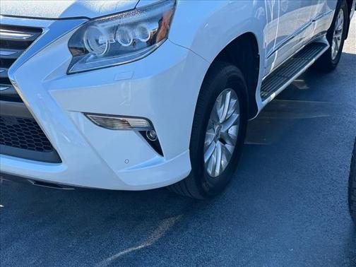 Starfire Pearl 2017 Lexus GX 460 Premium