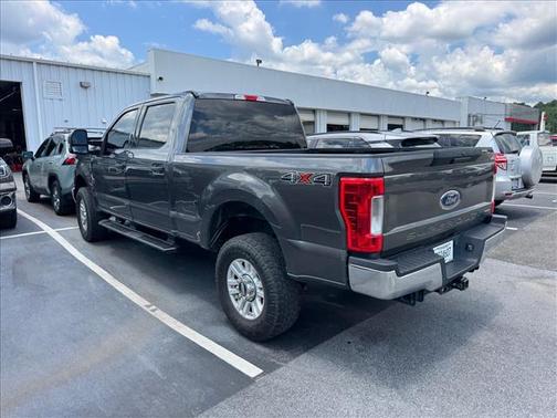 Gray Metallic 2019 Ford F-250 XLT
