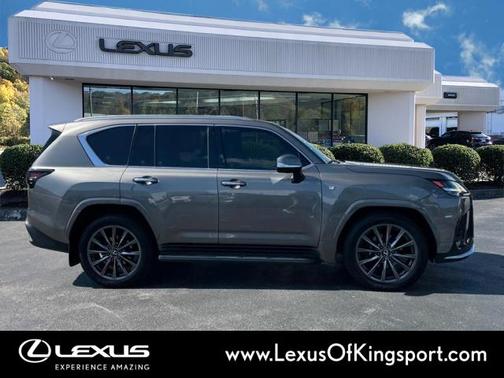 2022 Lexus LX 600 Base