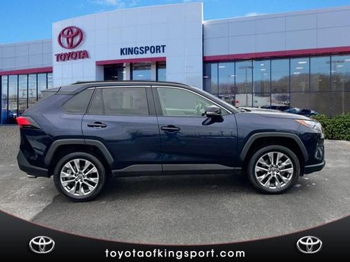 2022 Toyota RAV4 XLE Premium