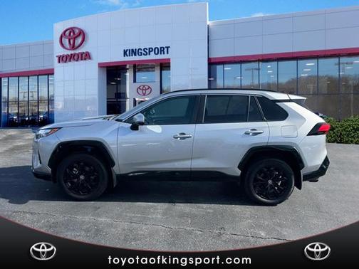 2024 Toyota RAV4 Hybrid SE