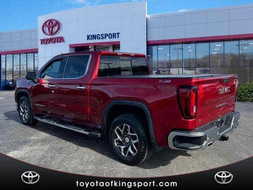 2024 GMC Sierra 1500 SLT