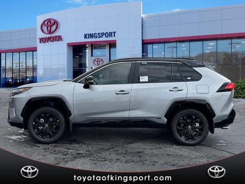 2025 Toyota RAV4 Hybrid SE