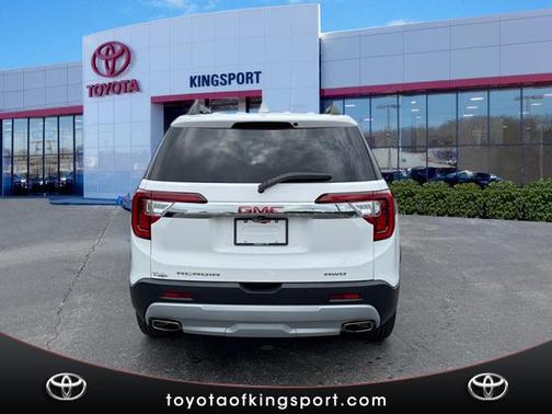2023 GMC Acadia AWD SLT