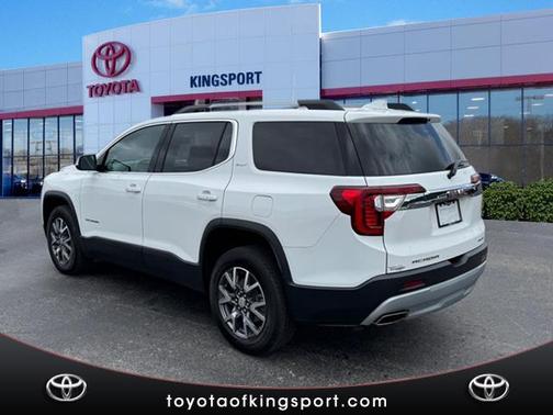 2023 GMC Acadia AWD SLT