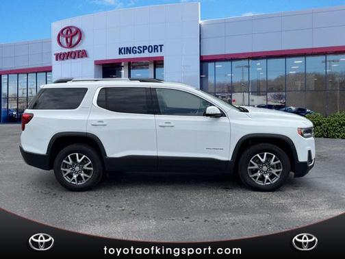 2023 GMC Acadia AWD SLT