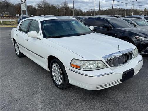 2007 Lincoln Town Car Signature