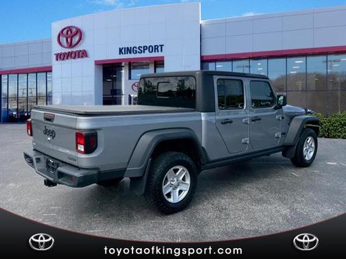 Billet Silver Metallic Clearcoat 2020 Jeep Gladiator Sport S