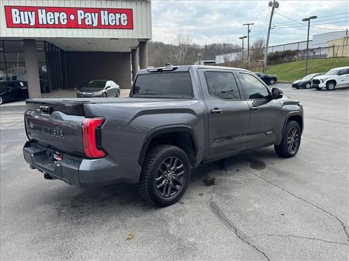 2023 Toyota Tundra Platinum