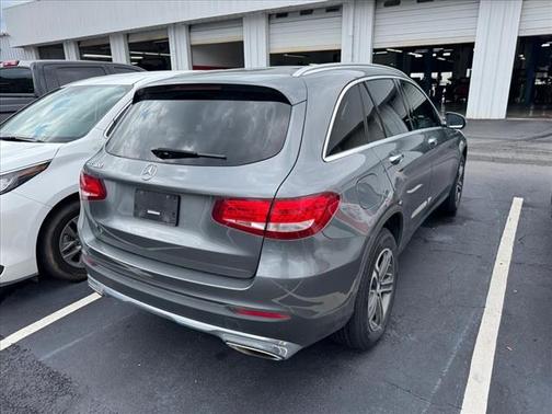 2017 Mercedes-Benz GLC 300 Base