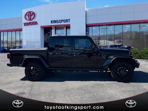 2025 Jeep Gladiator Nighthawk