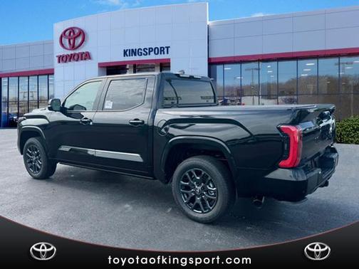 2025 Toyota Tundra Hybrid Platinum