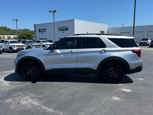 Iconic Silver Metallic 2021 Ford Explorer ST