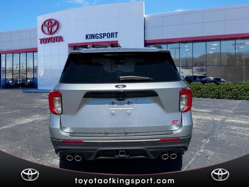 Iconic Silver Metallic 2021 Ford Explorer ST