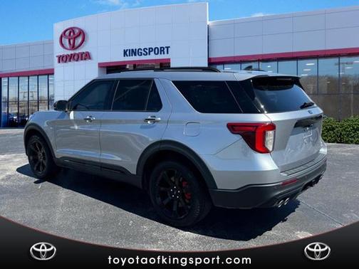 Iconic Silver Metallic 2021 Ford Explorer ST
