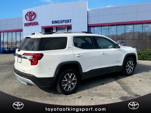 2023 GMC Acadia AWD SLT
