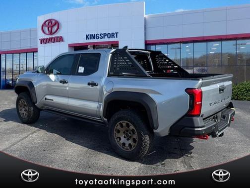2025 Toyota Tacoma Hybrid Trailhunter