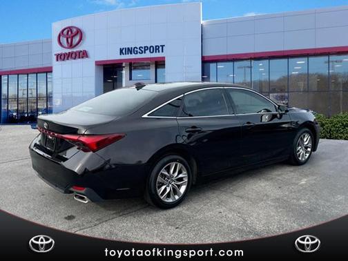 2019 Toyota Avalon XLE