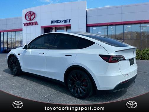 2023 Tesla Model Y Performance