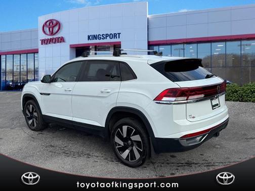 2024 Volkswagen Atlas Cross Sport 2.0T SE w/Technology 4MOTION