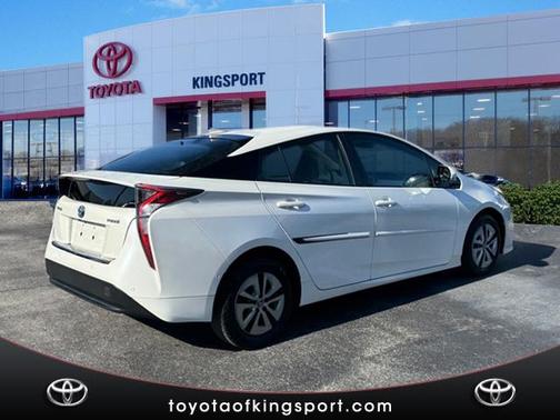 2017 Toyota Prius Four