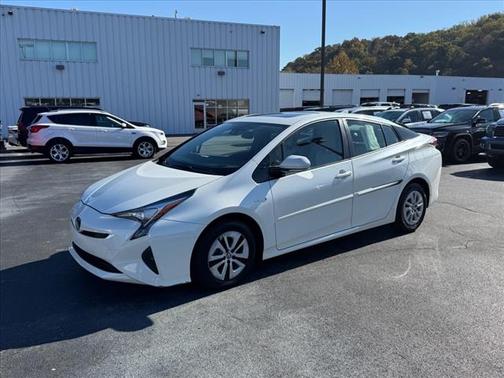 2017 Toyota Prius Four