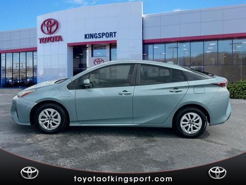 2016 Toyota Prius Two
