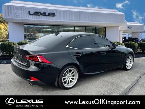 2016 Lexus IS 200t Base