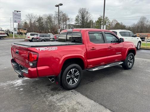 2016 Toyota Tacoma TRD Sport