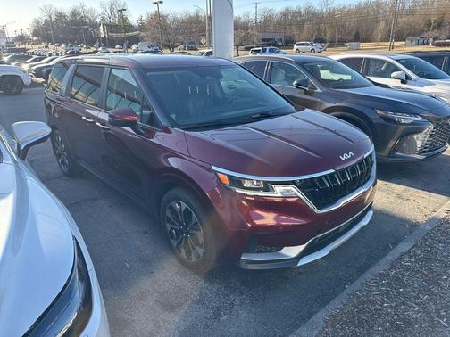 2024 Kia Carnival EX