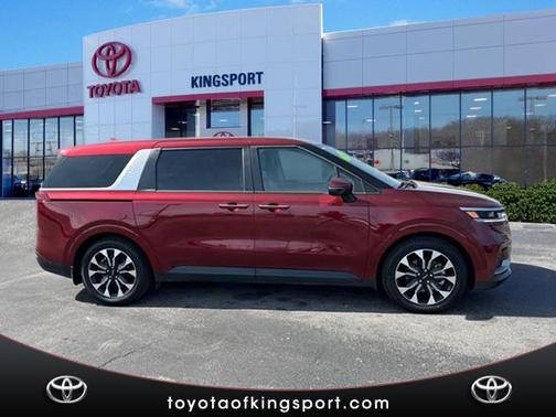 2024 Kia Carnival EX