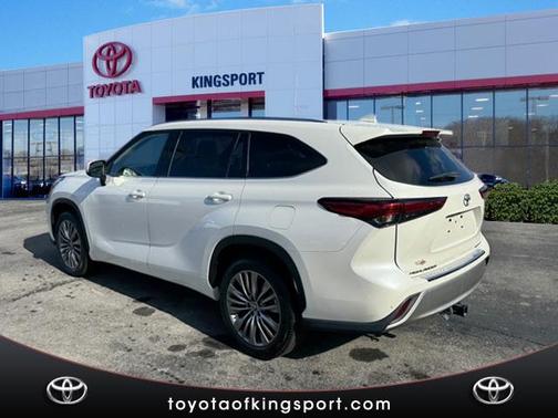 2021 Toyota Highlander Platinum