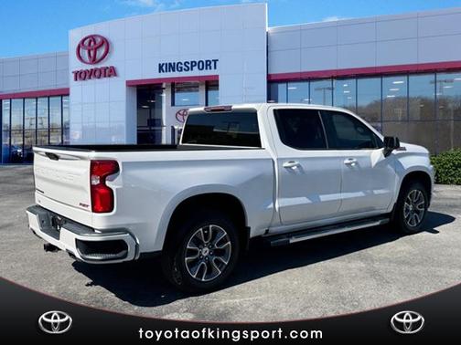 Iridescent Pearl Tricoat 2020 Chevrolet Silverado 1500 RST
